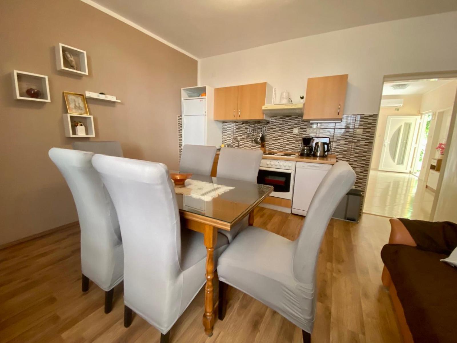 ראב Apartmani Franciska מראה חיצוני תמונה